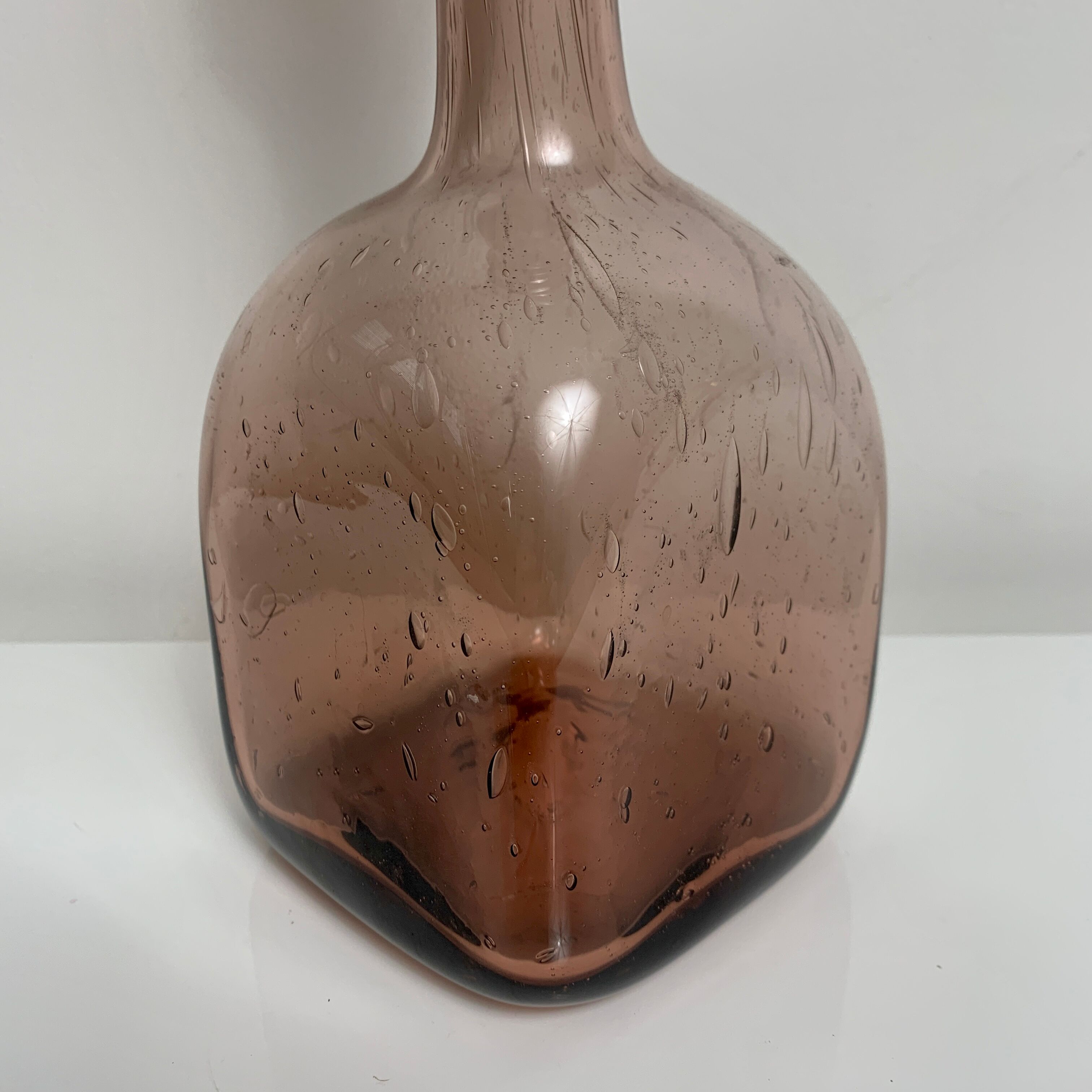Bottle decanter in bubbled blown purple glass glassware from Biot