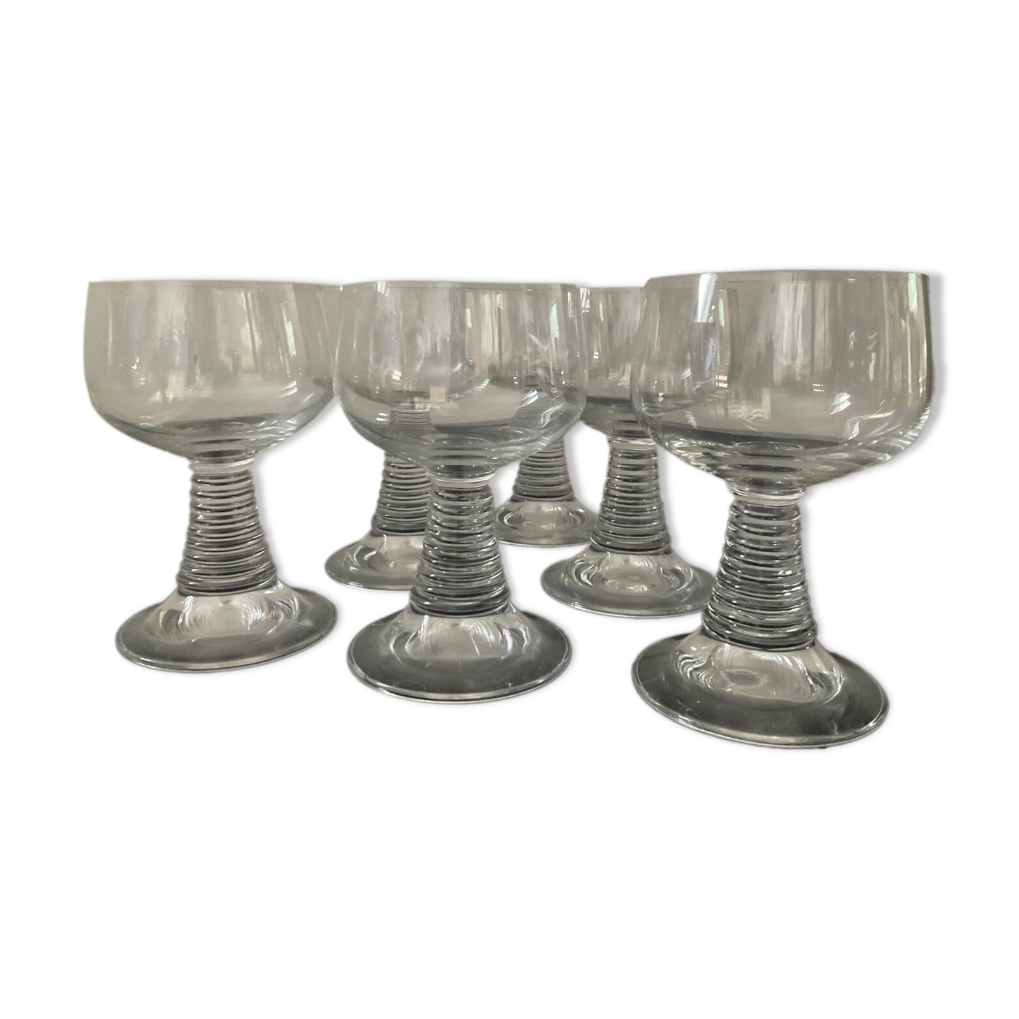 Set of 6 vintage stemmed glasses
