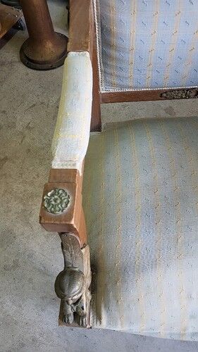 Paire de fauteuils en noyer style Empire retour d'Égypte