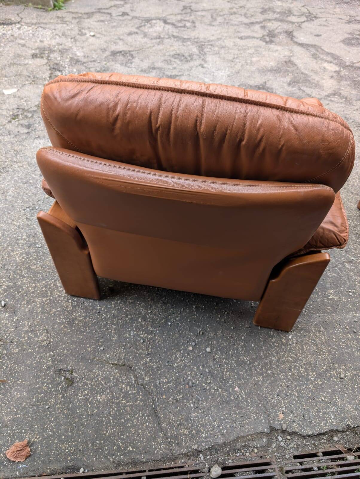 Pair of Armchairs by Mobilgirgi, 1970s