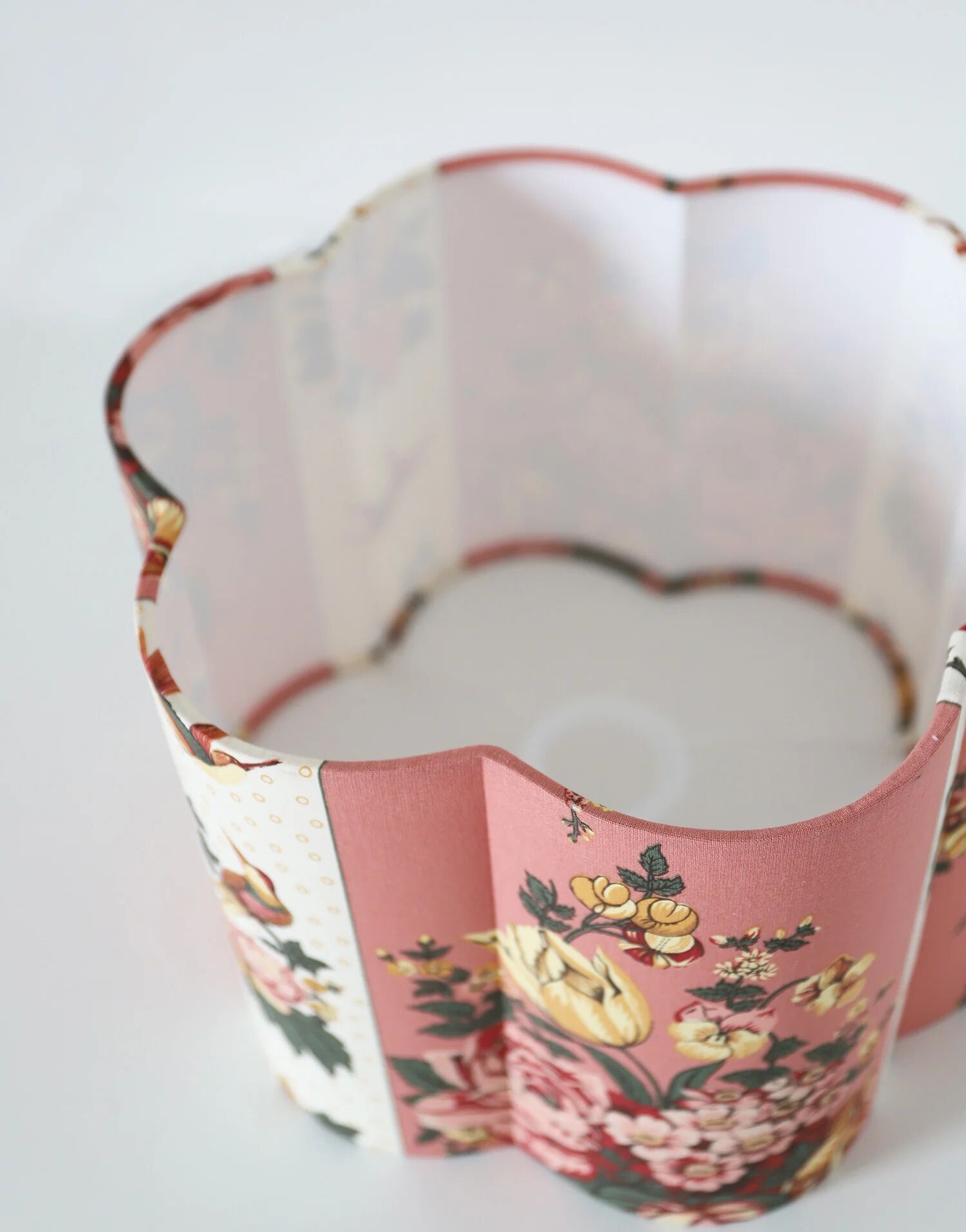 Abat-jour forme fleur Flora "Ormois"