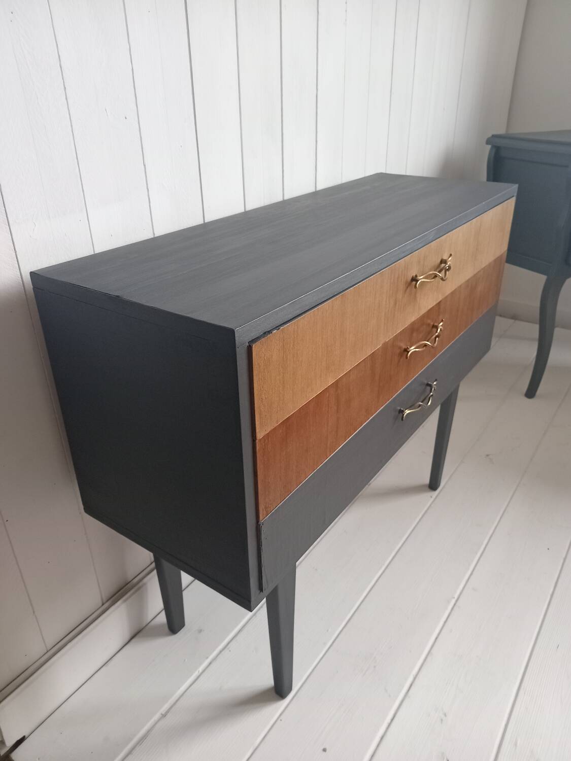 Chest of drawers, console in cherry