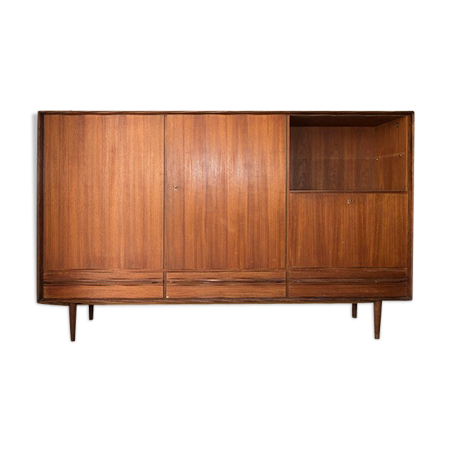 Furnished in teak 50s