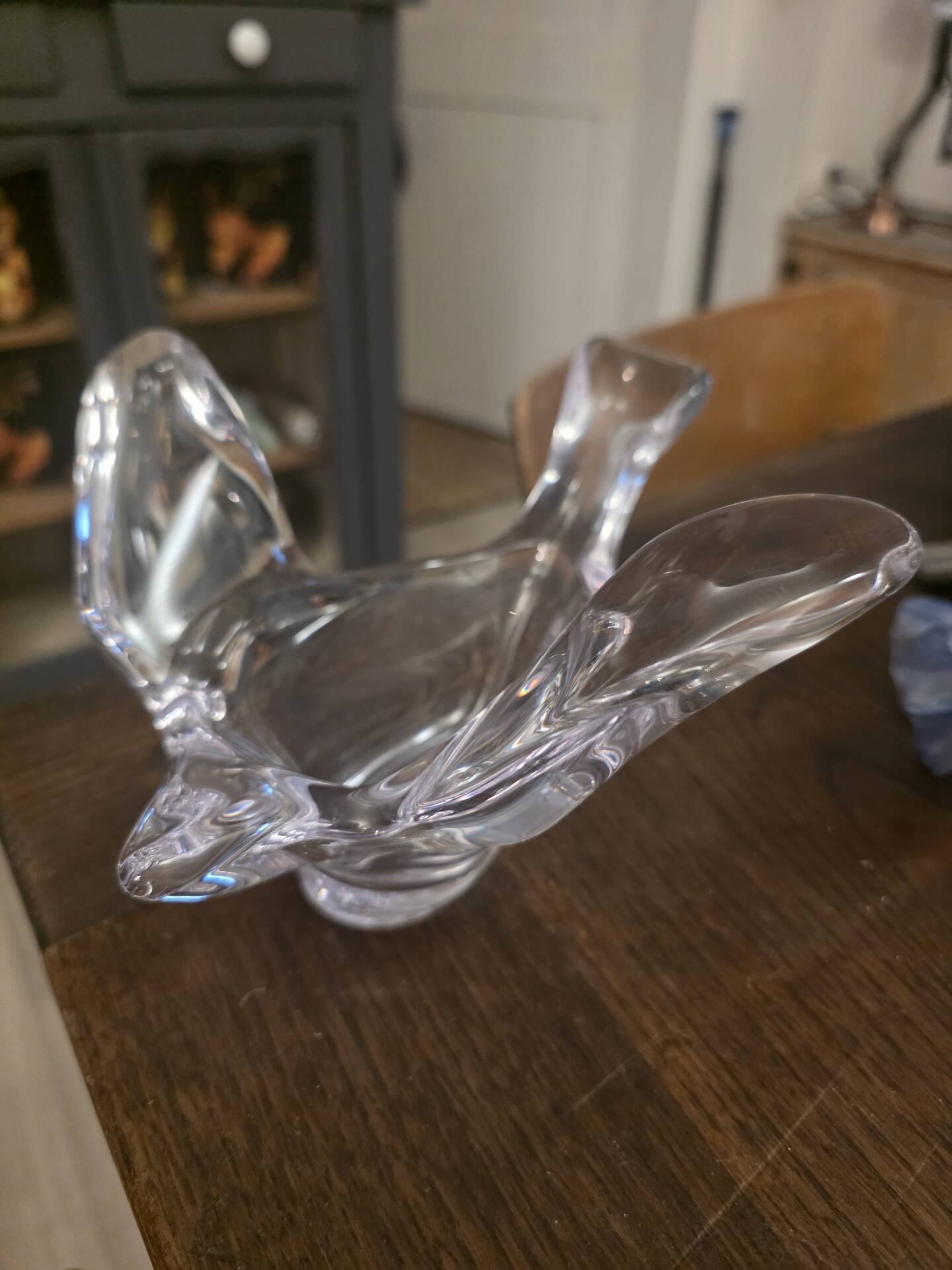 Crystal catchall "Dove" by Daum Nancy