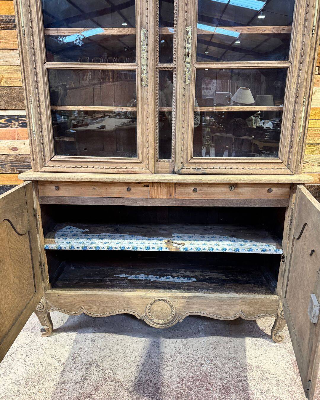 Antique sideboard from the early 19th century.