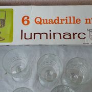6 verres à pied