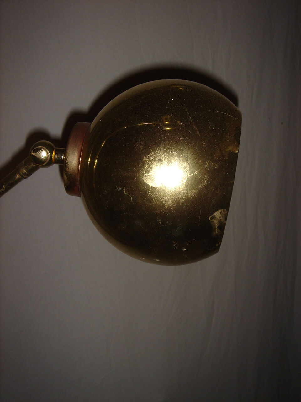 3-ball gold brass lamppost from 1970