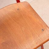Chaise Marko Kwartet rouge, assise et dossier vintage teinte chêne