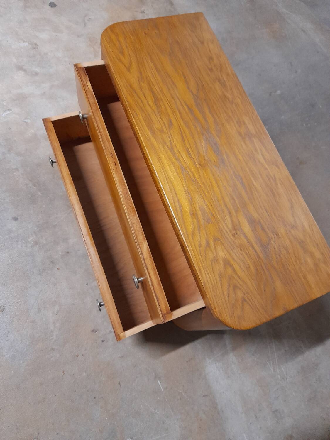 Small solid oak chest of drawers
