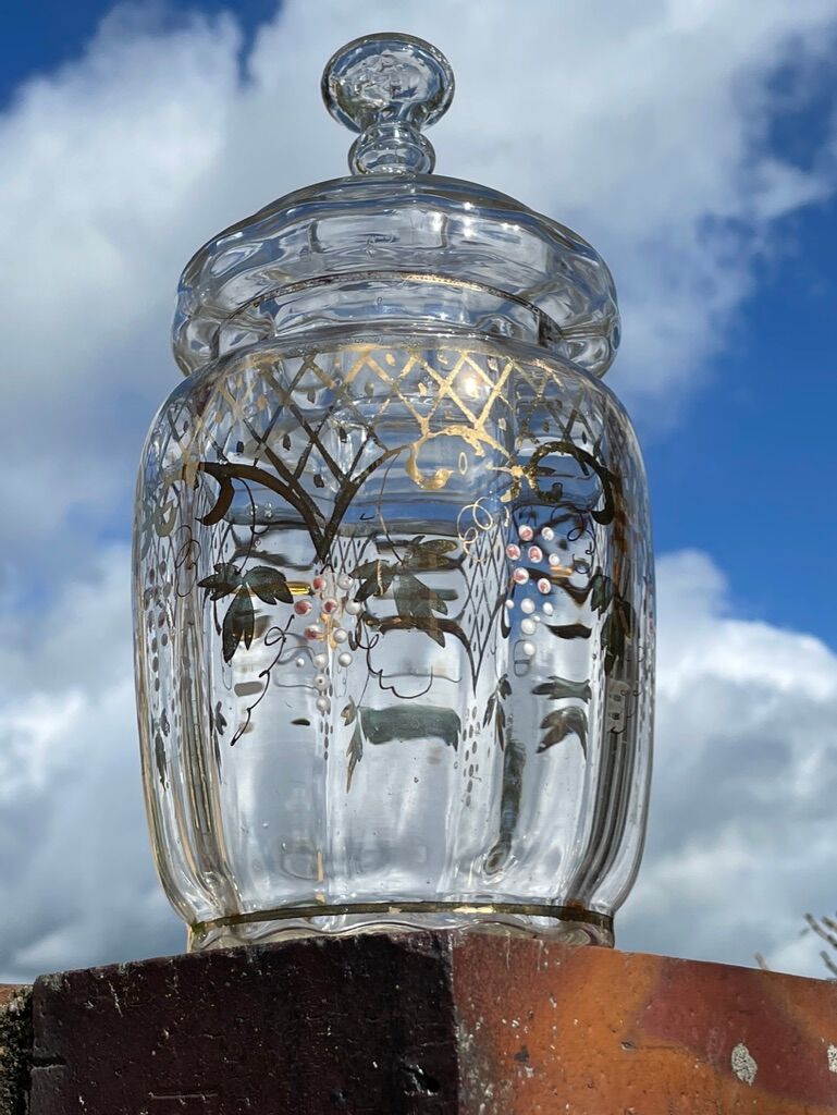 Covered pot called biscuitier