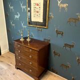 Petite commode ancienne