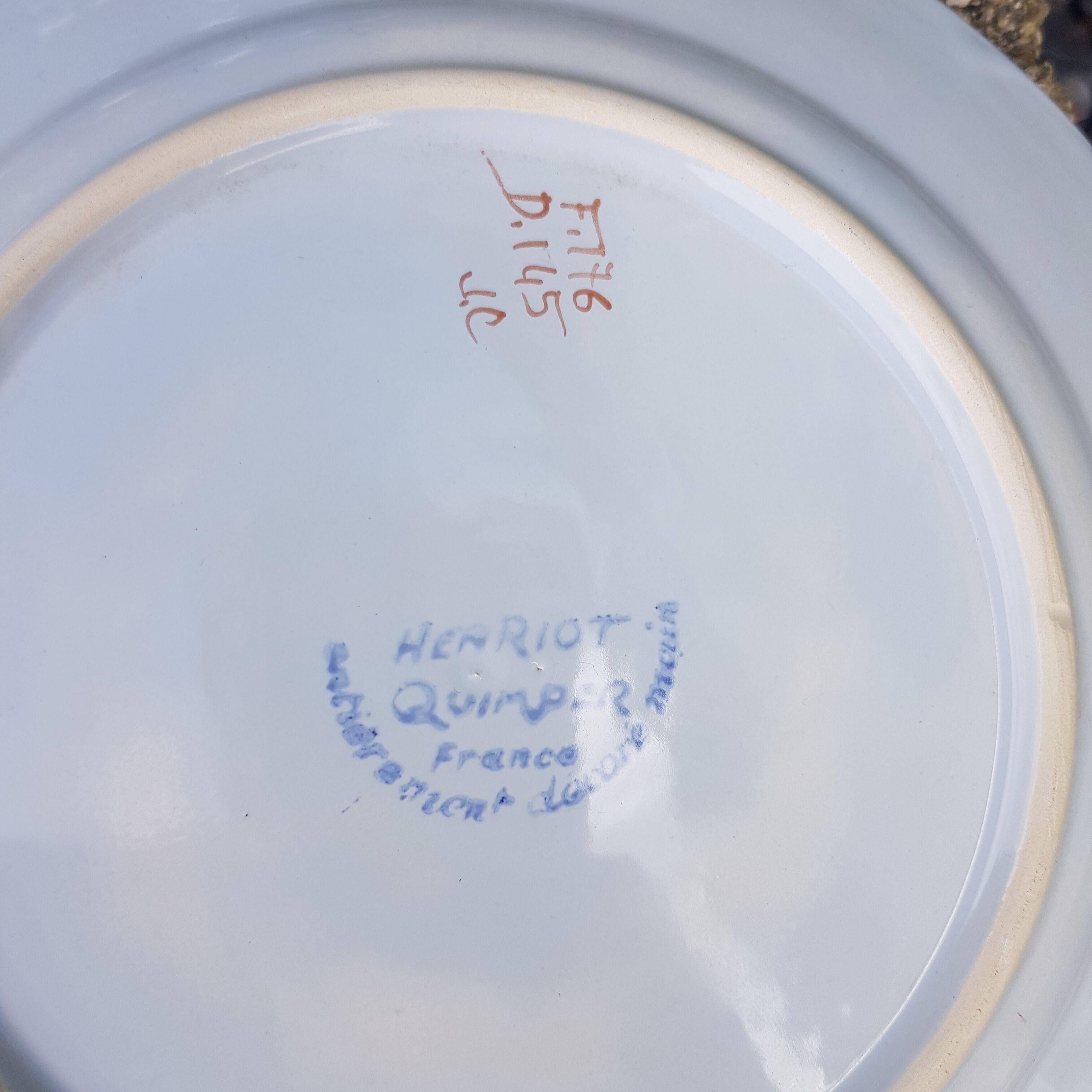 Henriot Quimper plate