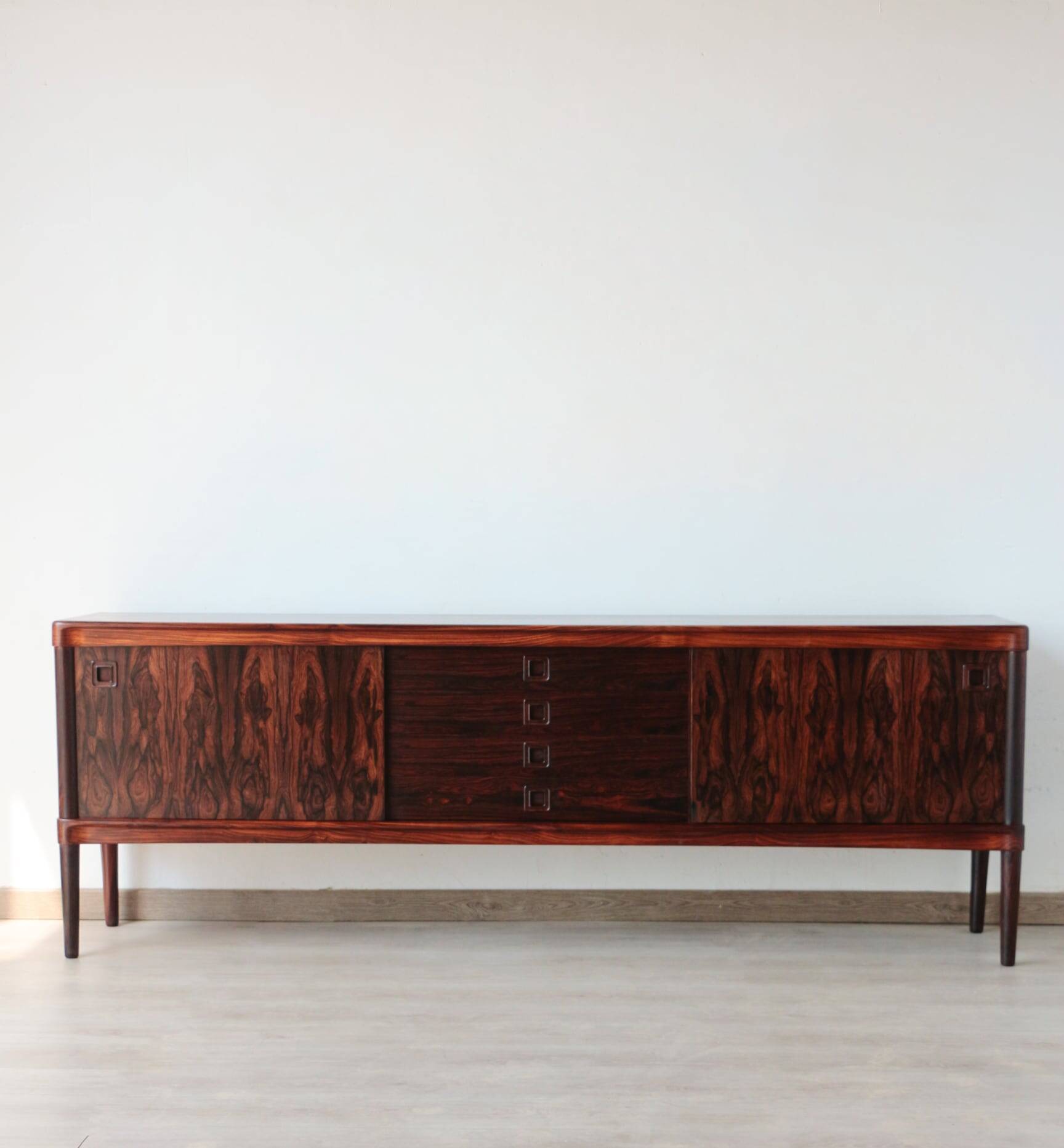 Enfilade danoise palissandre – H.W. Klein pour Bramin