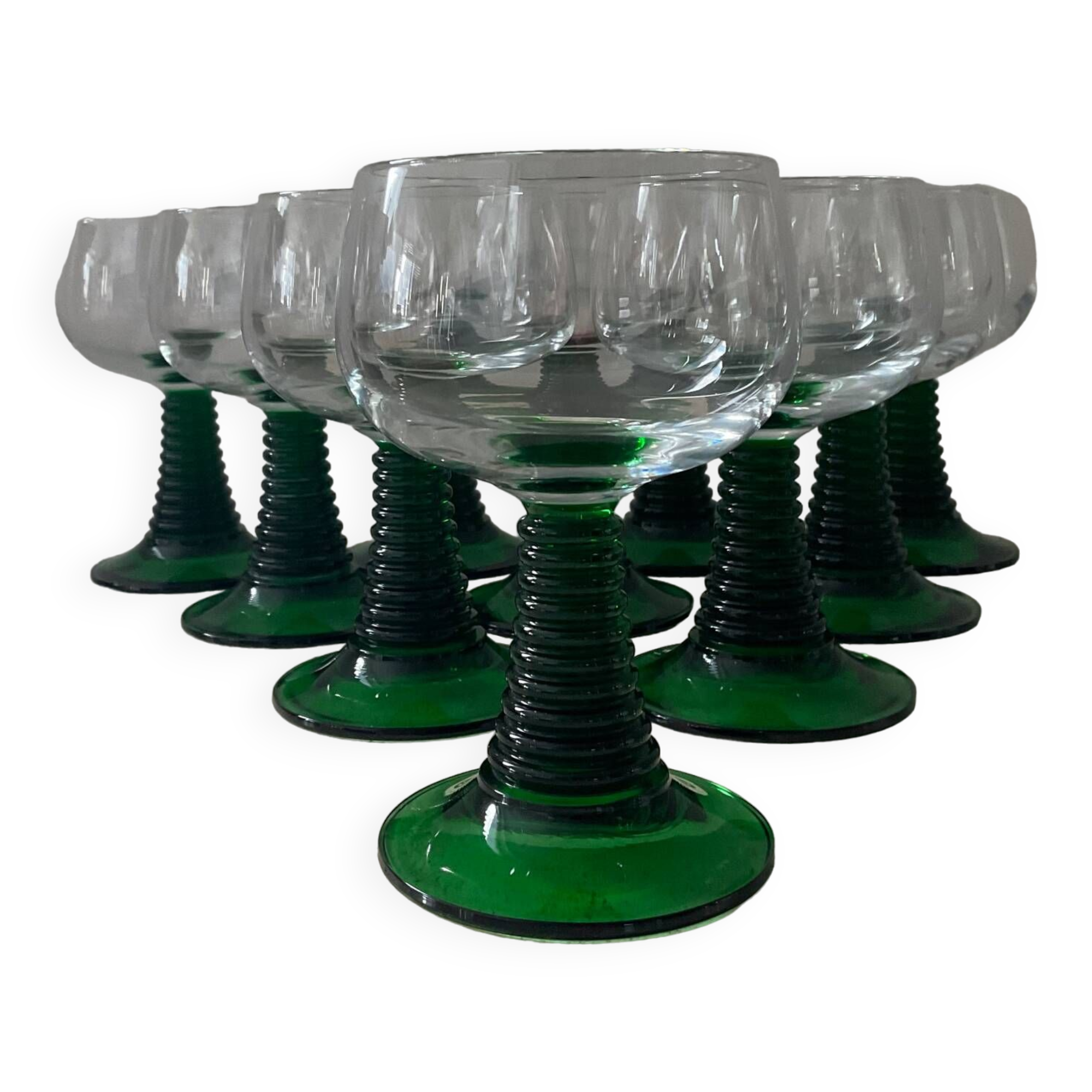 Series of 10 vintage stemmed glasses from the 70s