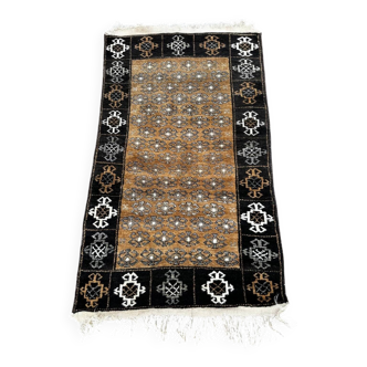 Handmade Persian carpet