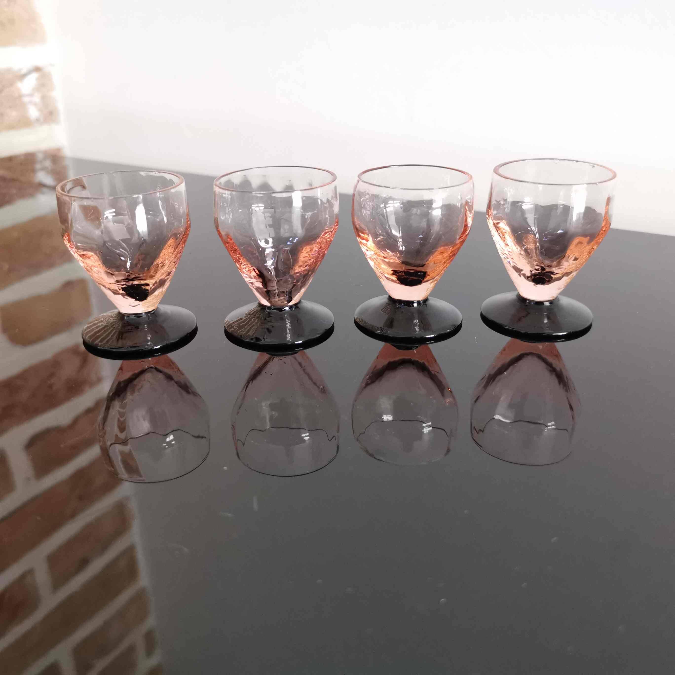 4 art deco liqueur glasses in smoked salmon glass with black base