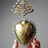 Ancient ex-voto of a flaming heart of Mary, adorned with rhinestones, 19th-20th century.