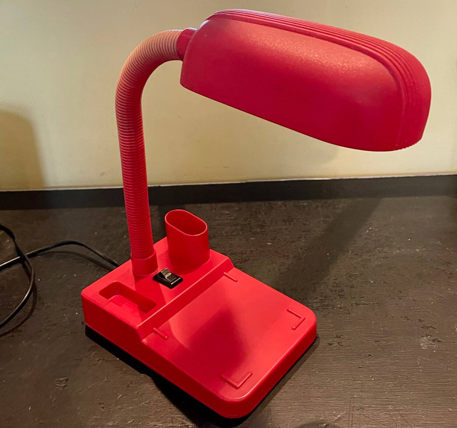 Vintage red articulated desk lamp