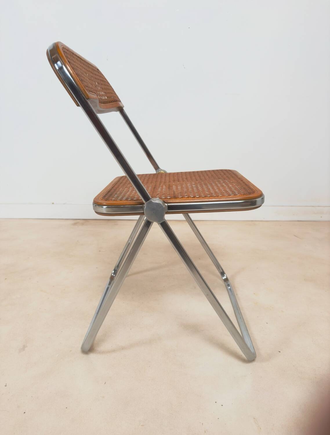 Ensemble de 5 chaises « Plia » par Giancarlo Piretti pour Castelli