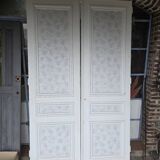 Old set of 8 cupboard doors