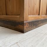 Early 20th century oak trade counter