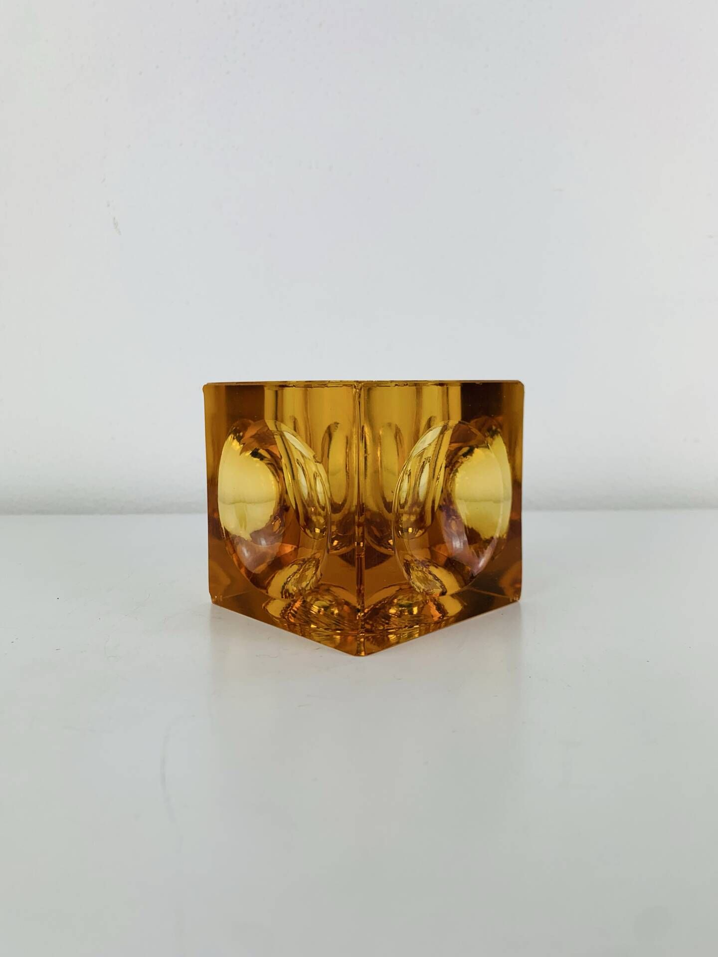 Bougeoir ice cube verre ambré années 60