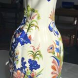 Cermal vase painted with floral motif