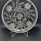 Plat en verre travaillé motif fleurs