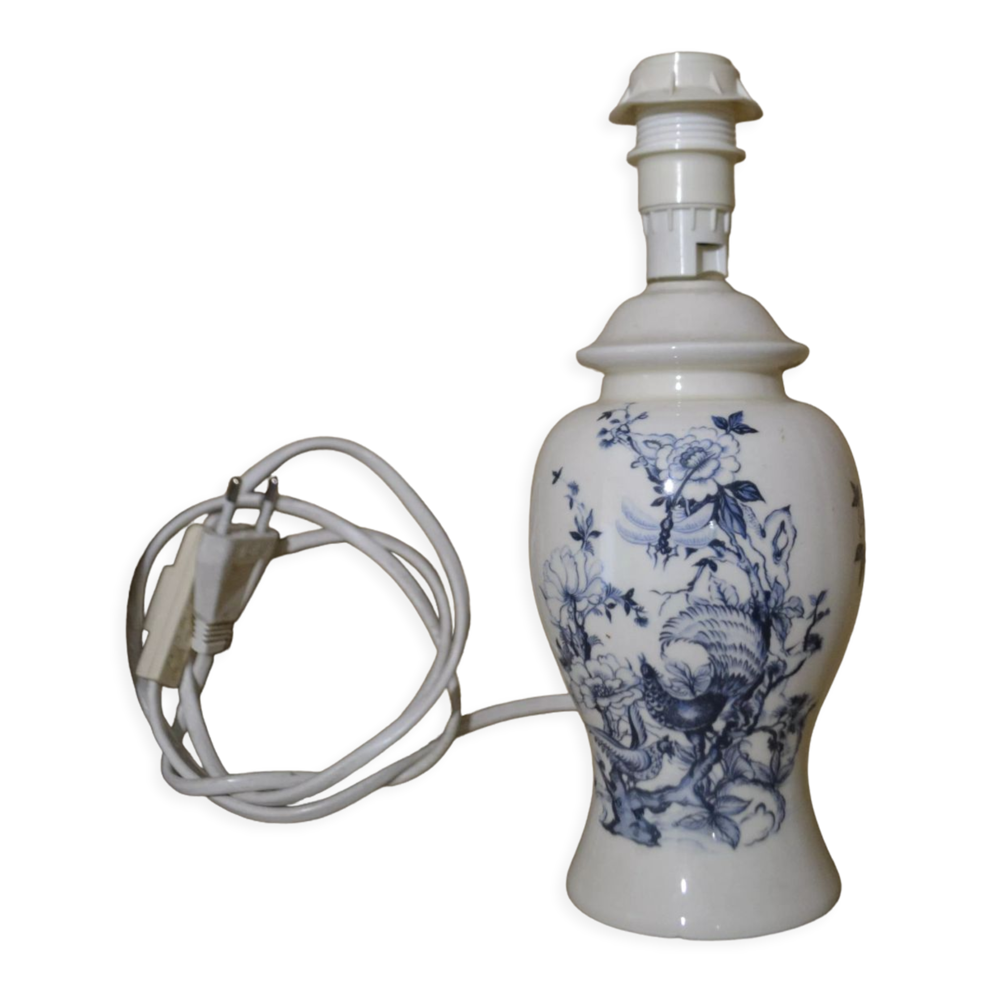 Peacock pattern lamp foot