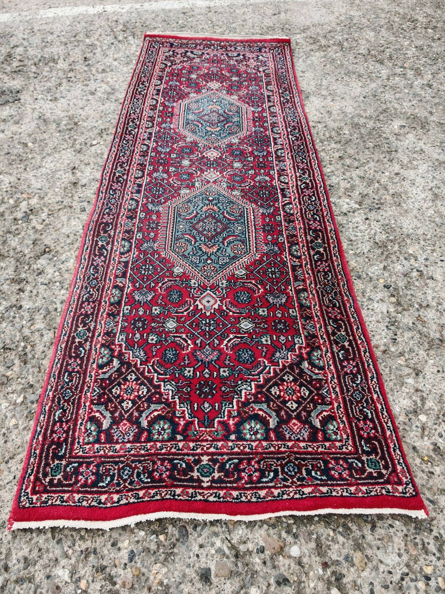 Tapis coureur Bidjar vintage noué main années 1950