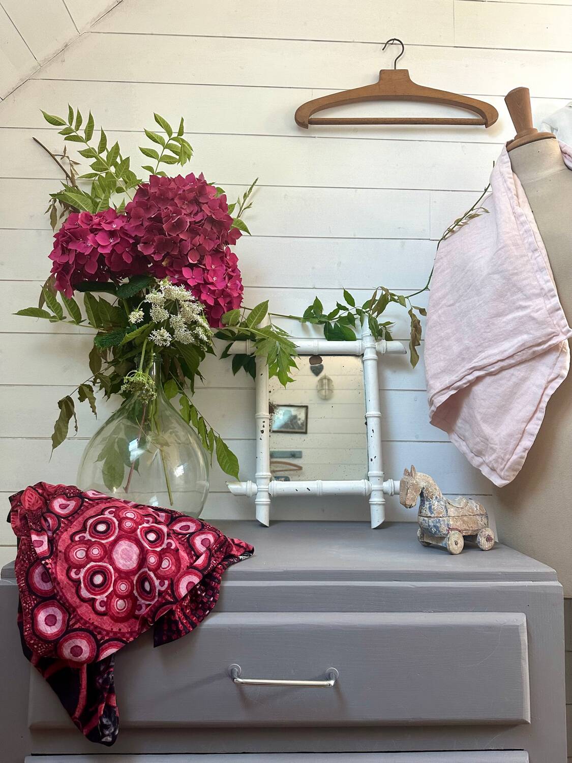 Ancien miroir en bois forme bambou