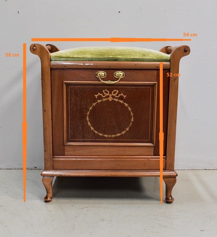 Stool, magazine rack 1900/1920