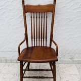 Vintage high chair from the 1960s in solid wood, chic country style.