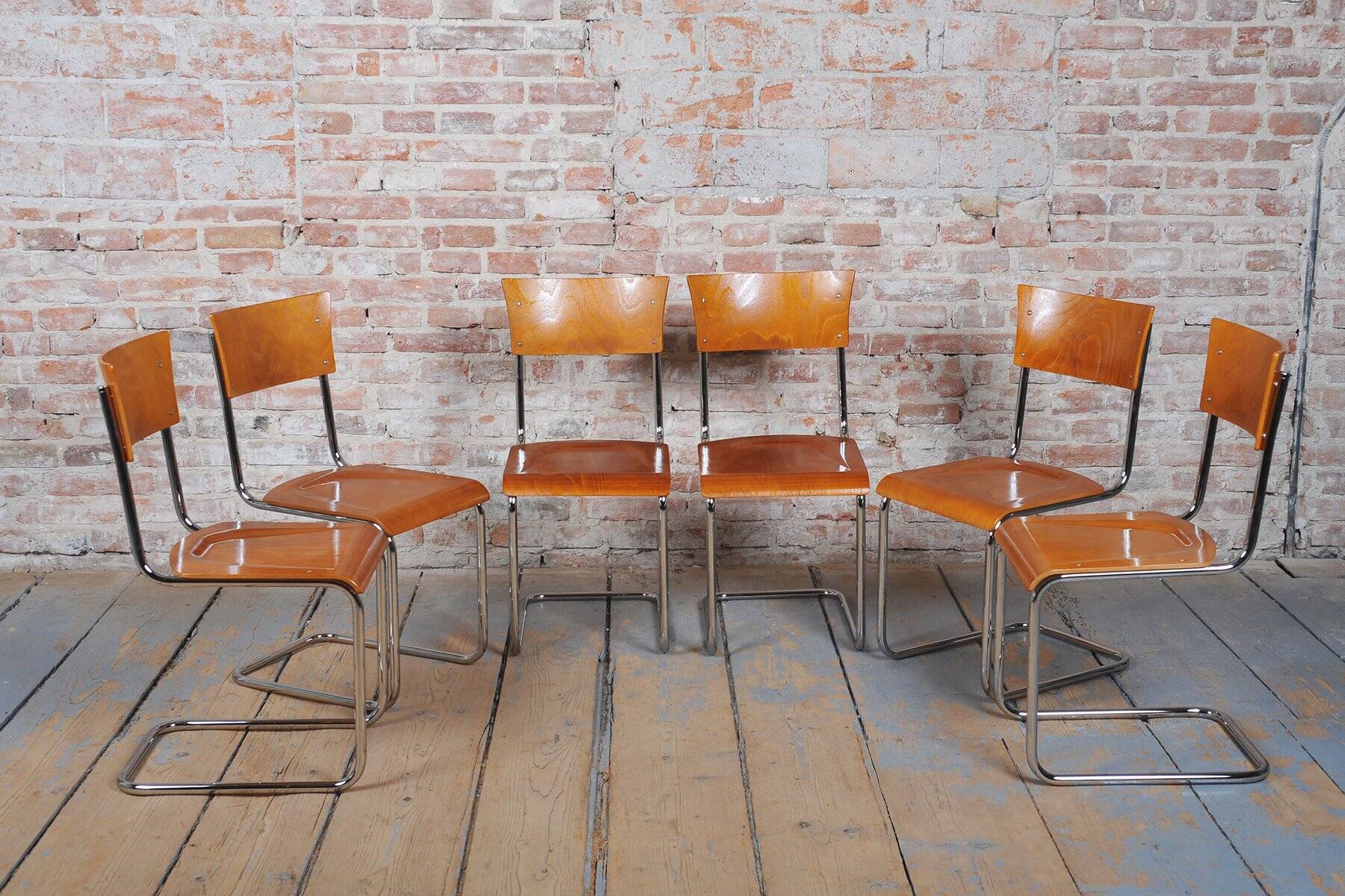 Vintage Bauhaus Chairs in Beech and Chrome, Czech, 1930s, Set of 8