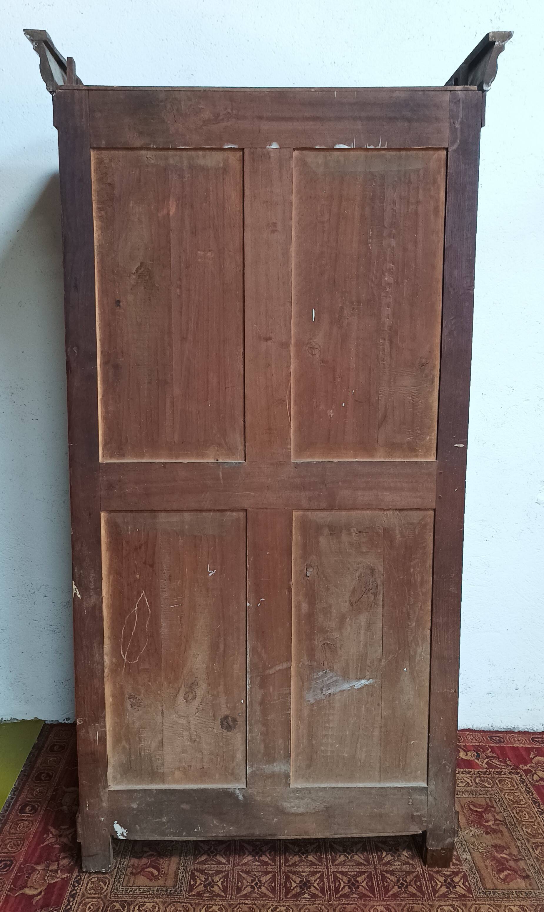 Louis Philippe 1-door oak wardrobe