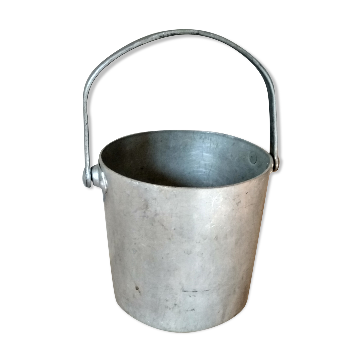 Small aluminum bucket with handle - - kitchen cutlery door