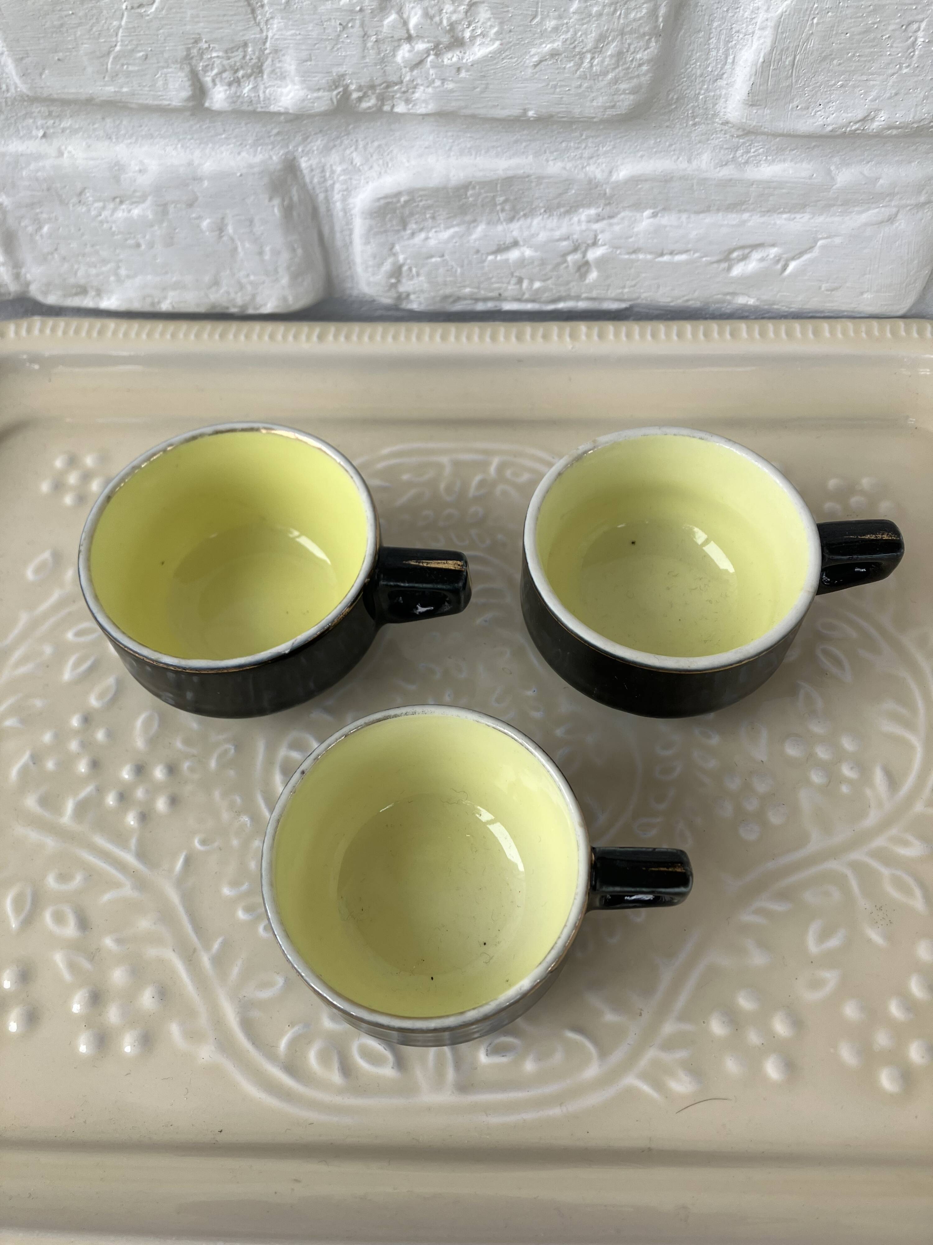 3 cups of black & yellow bistro coffee from Salès, France