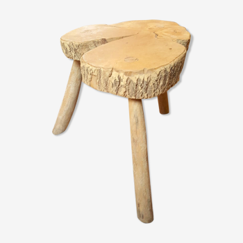 Tabouret tripode brutaliste