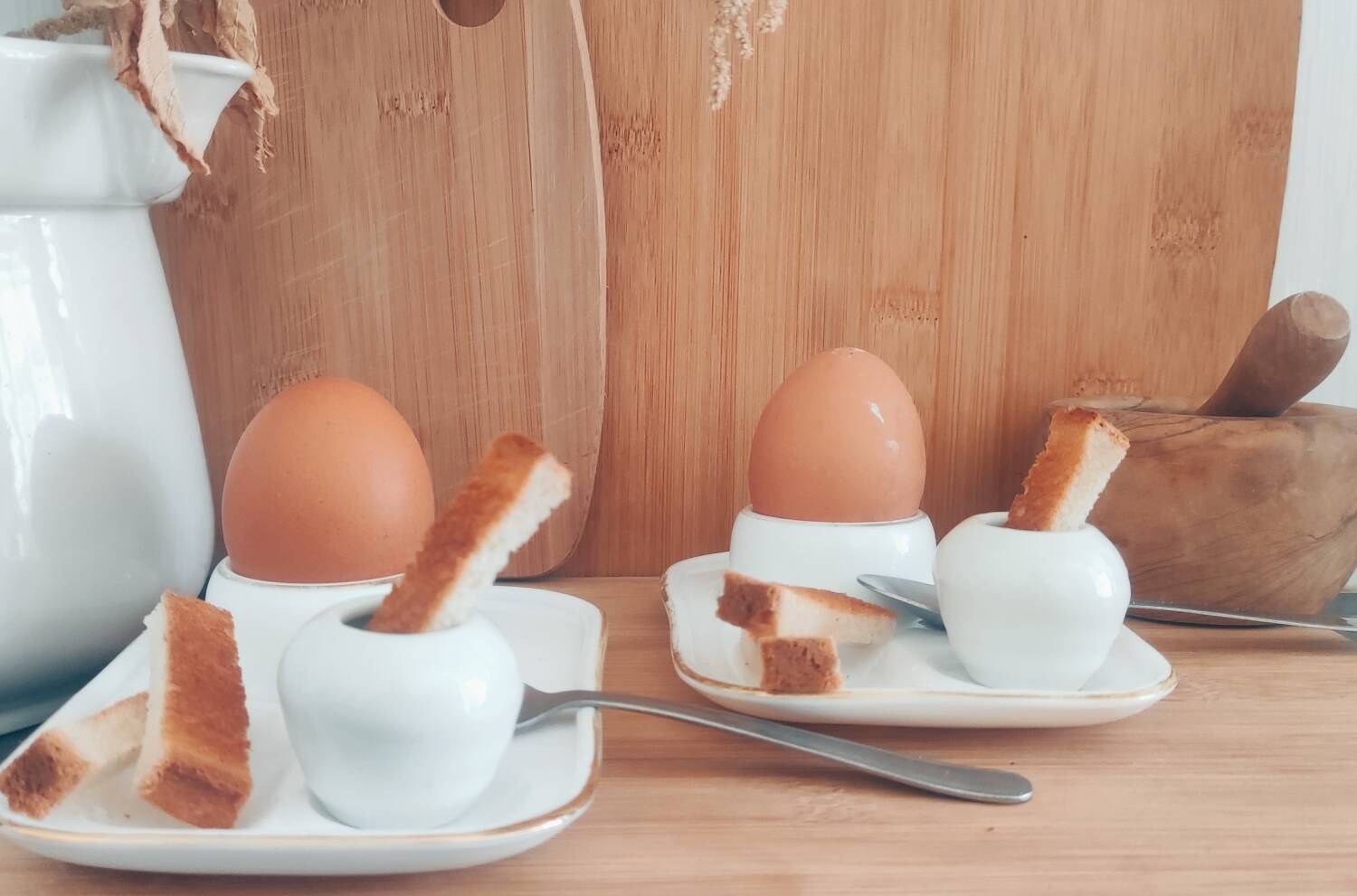 Chic vintage English breakfast sets