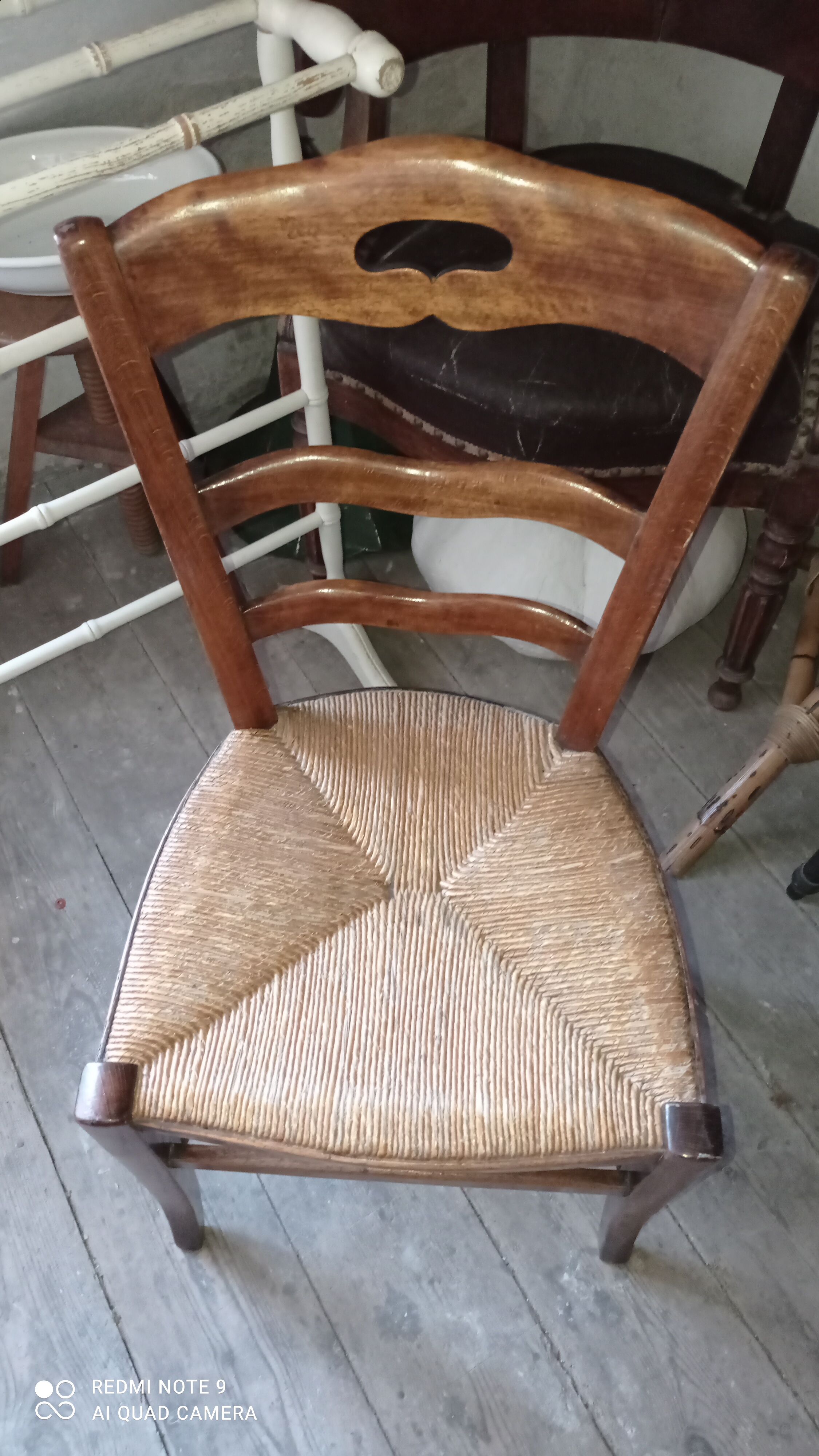 2 chaises paillées