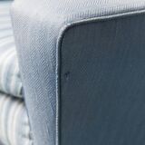 Poltrona in tessuto blu legno anni ’60 vintage modernariato