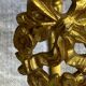 Patère en bronze doré