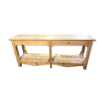 Furniture of metier