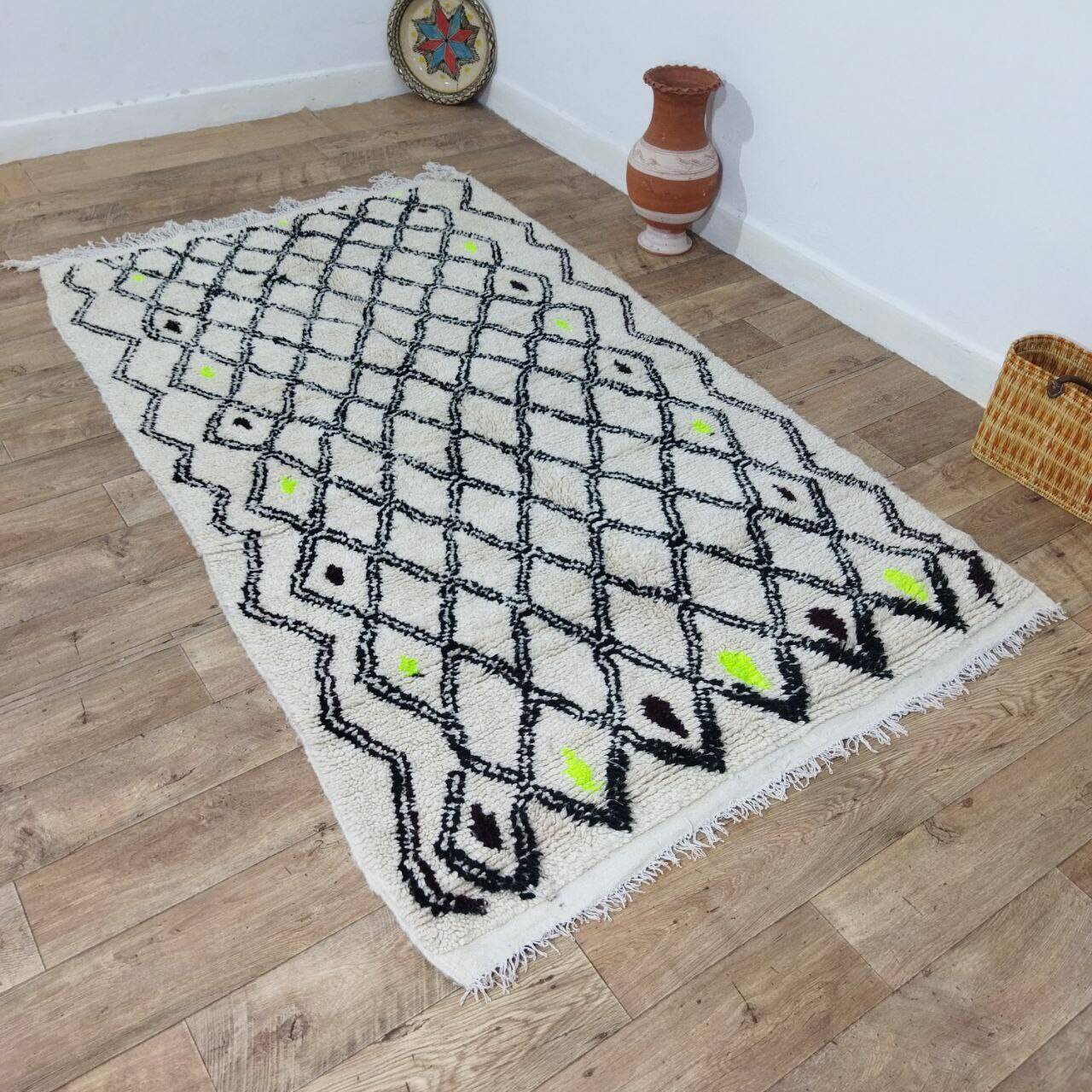 Handmade wool Berber rug 236 x 140 cm