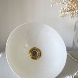 Opaline suspension