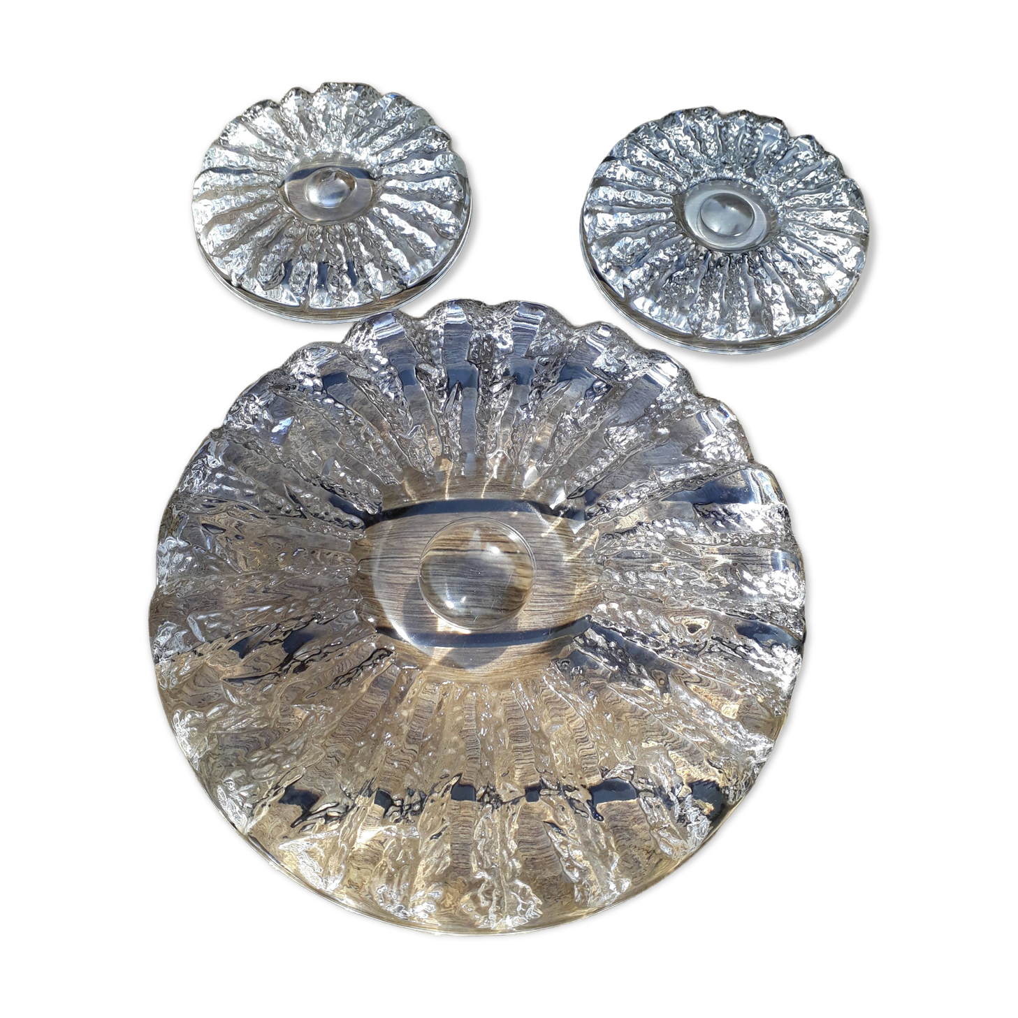 Crystal trivet