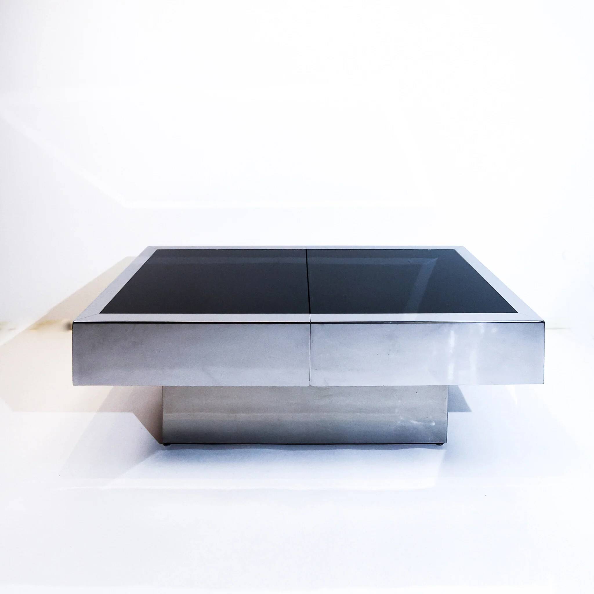 Vintage bar coffee table attributed to Willy Rizzo for Cidue, 1970s.