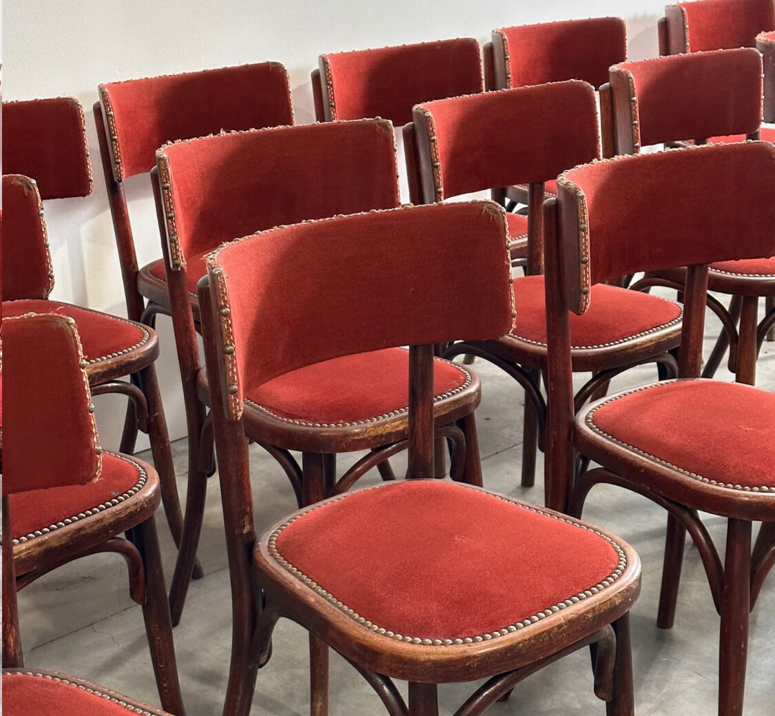 Set of 20 bistro chairs