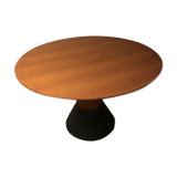 Arco wood and concrete round dining table