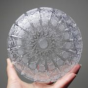 Grosse boîte en cristal de Bohème ciselé "Dentelle de la Reine" vintage